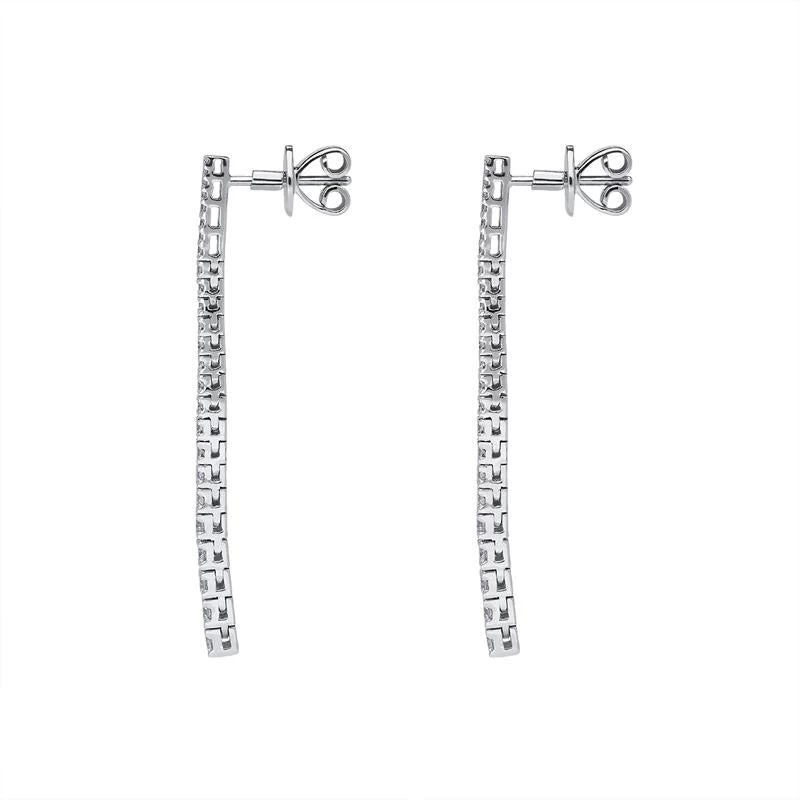18ct White Gold 1.07ct Diamond Graduating Drop Earrings 2 18ct White Gold 1.07ct Diamond Graduating Drop Earrings - Image 2