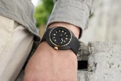 Doxa Watch SUB 300 Beta Sharkhunter Pre-Order -Boutique Fashion Accessories Store 2023 08 DOXA VOG3713 5000x3333px