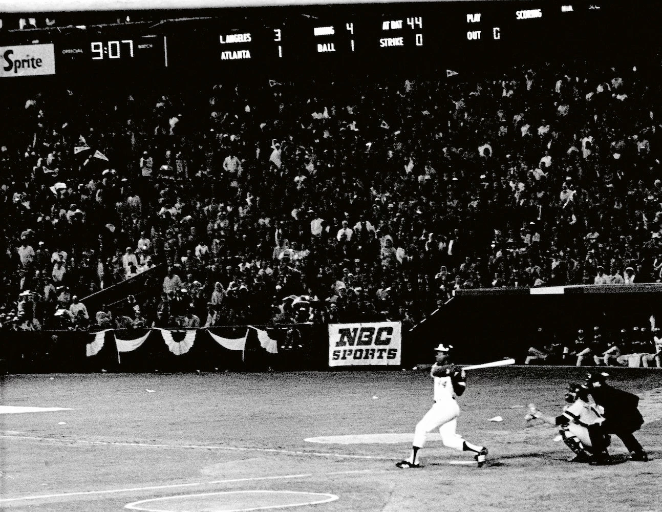 Oris Watch Big Crown Pointer Date Hank Aaron Limited Edition 7 Oris Watch Big Crown Pointer Date Hank Aaron Limited Edition - Image 7