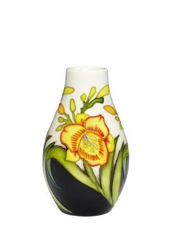Moorcroft Fooled Me Vase
