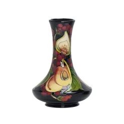 Moorcroft Queens Choice Vase D