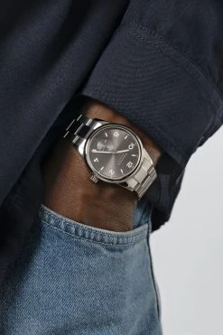 Nomos Glashutte Watch Club Sport Neomatik 39 Ember Smoke Crystal -Boutique Fashion Accessories Store NomosGlashutteWatchClubSportNeomatik39Smoke7635 c648b2dc 0b4a 48e8 9fae 5a3f6c31c39c