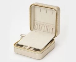Wolf Jewellery Case Caroline Zip Travel Champagne 8 Wolf Jewellery Case Caroline Zip Travel Champagne -Boutique Fashion Accessories Store wlf 188 wolf jewellery case caroline zip travel champagne 329946 4 0b0cf856 b56b 4e09 b358 be56ef95dfd9